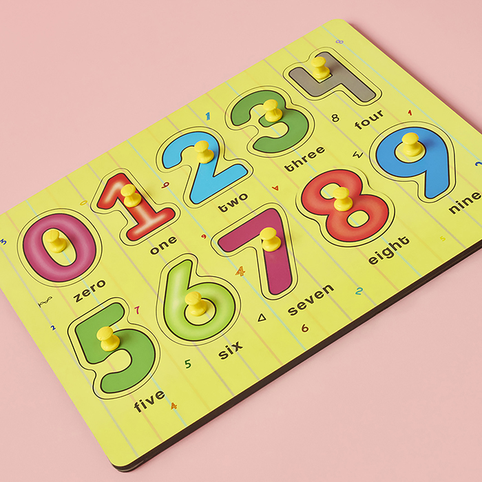 0-to-9 Knob and Peg Wooden Puzzle