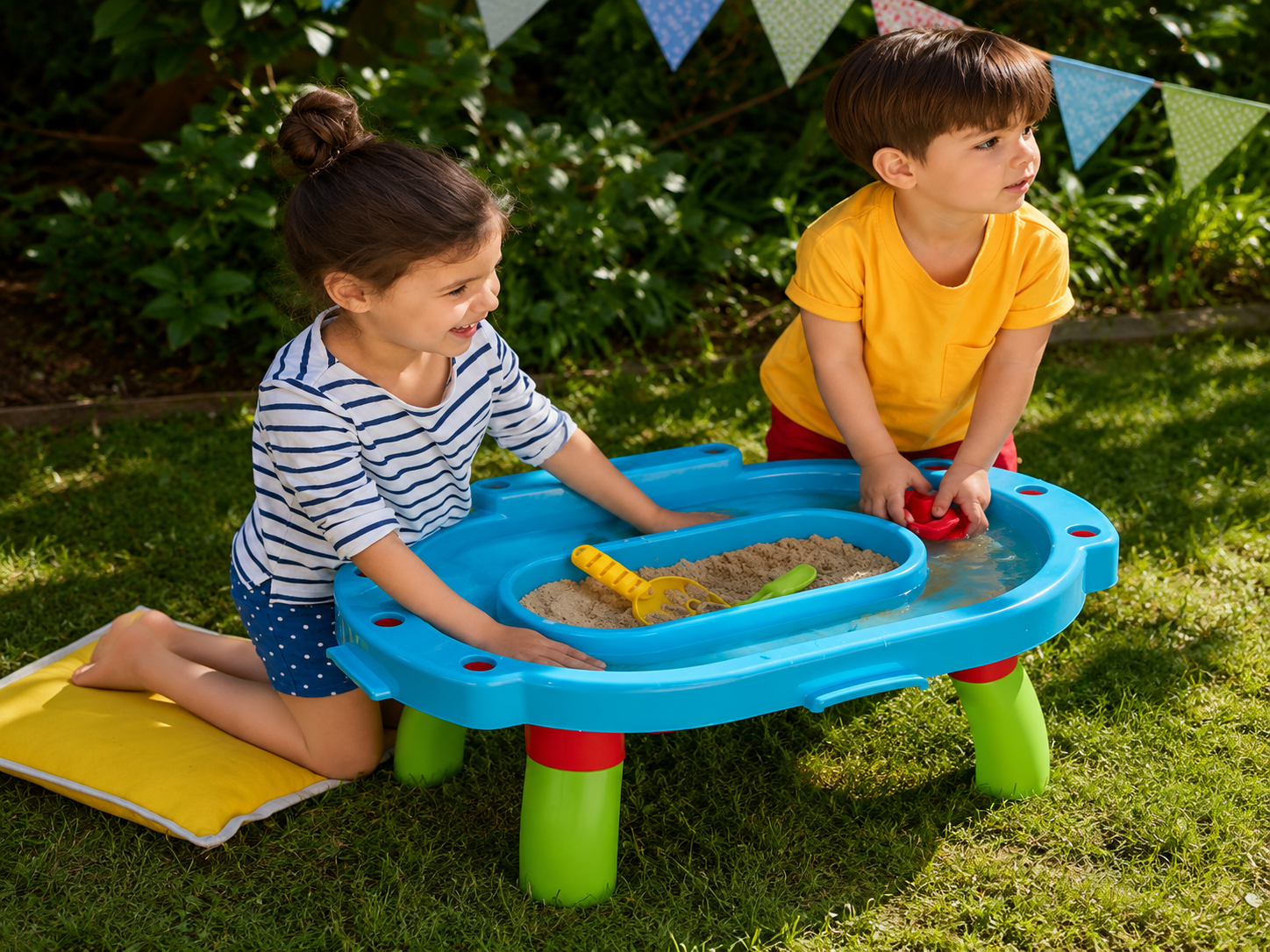 My First Sand and Water Table - Rent Educational Toy